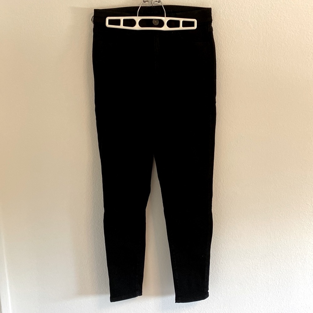 Size 6 American Eagle Jeans